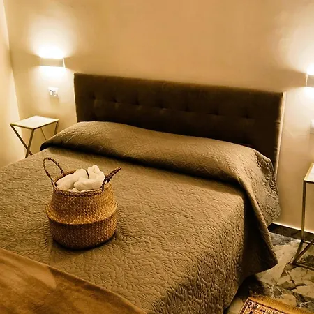 Dimora Del Monsignore Catania Room photo